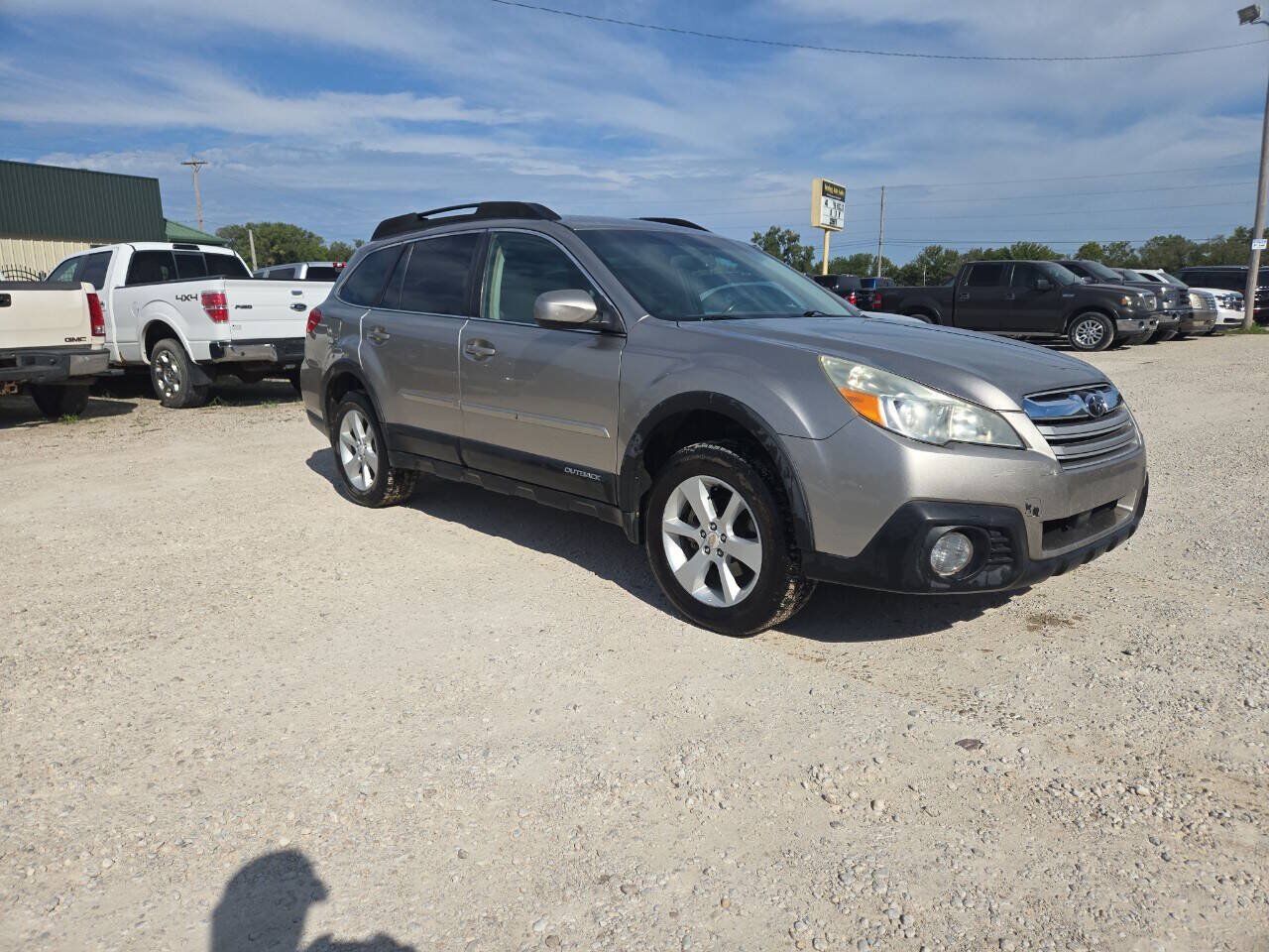 2014 SUBARU Outback
