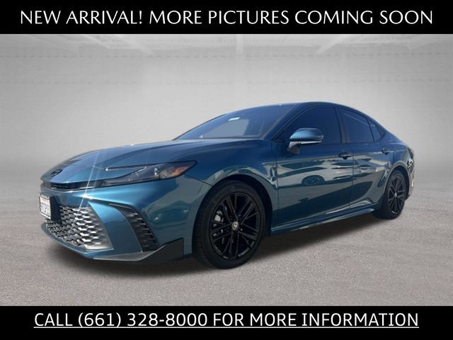 2025 TOYOTA Camry