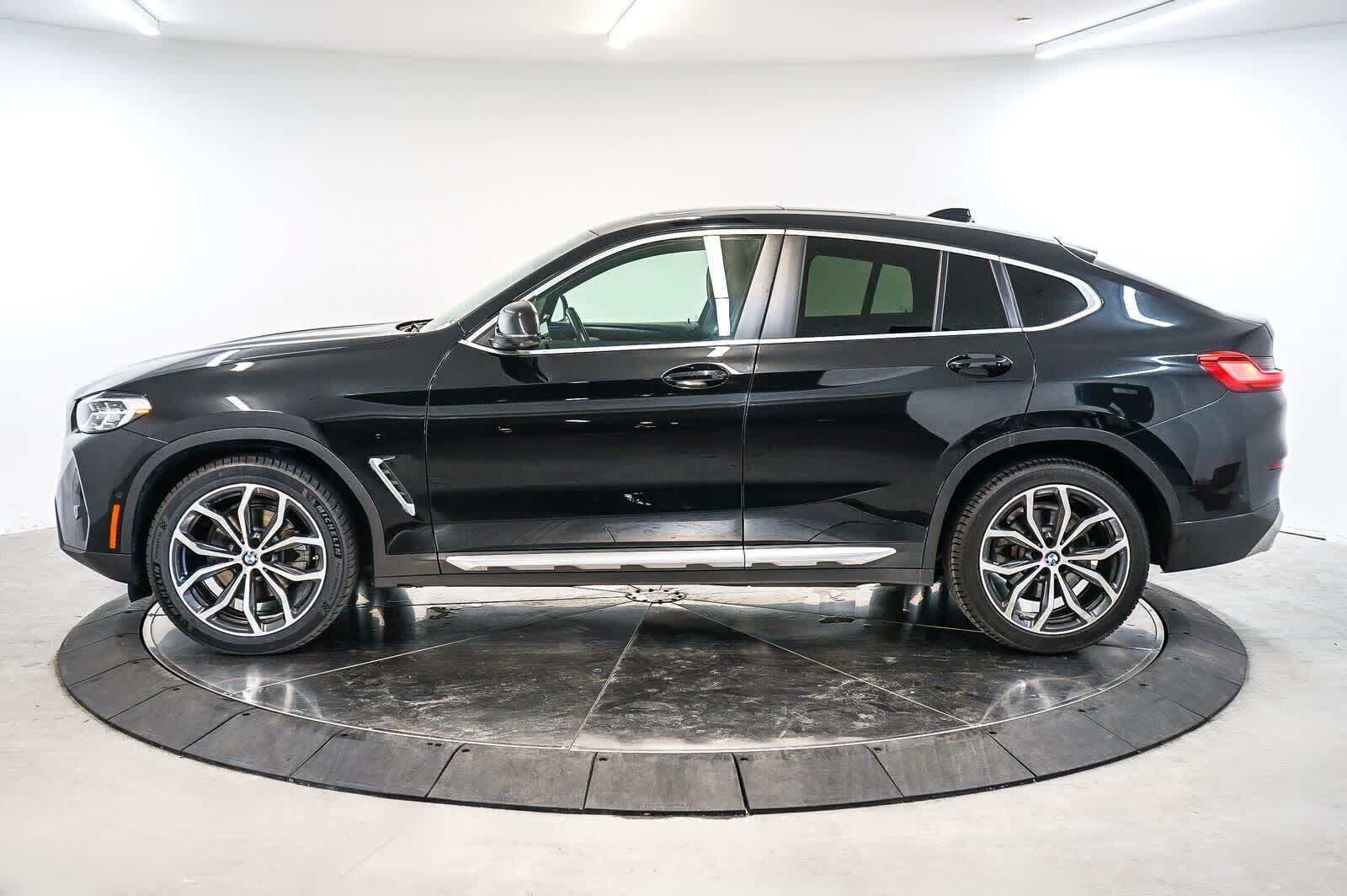 2022 BMW X4