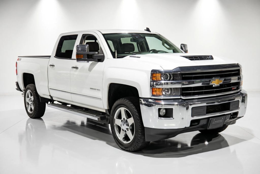 2019 CHEVROLET Silverado HD