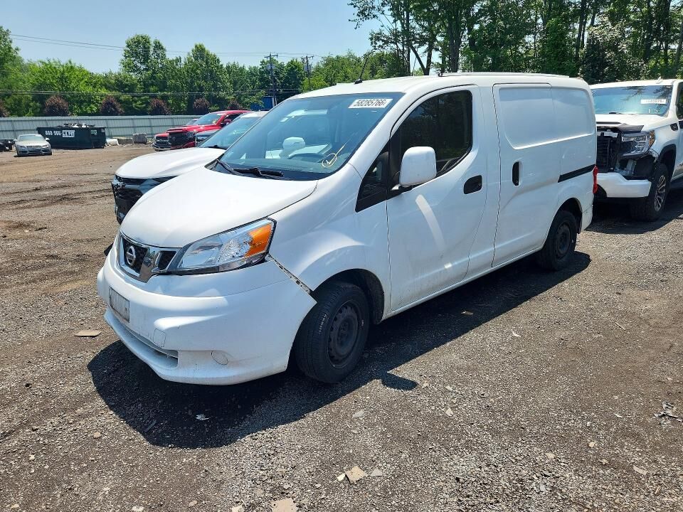 2018 NISSAN NV200