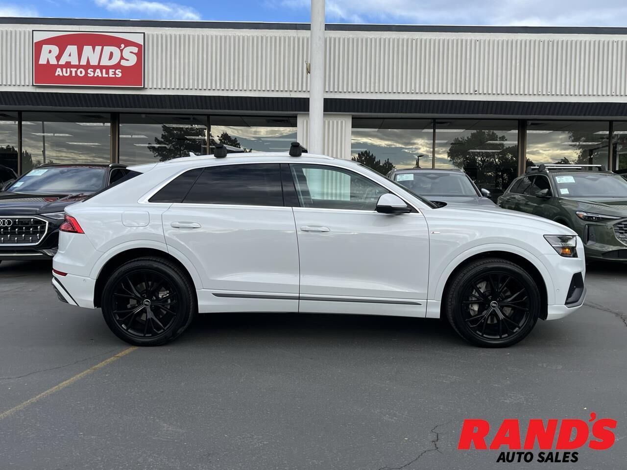2022 AUDI Q8