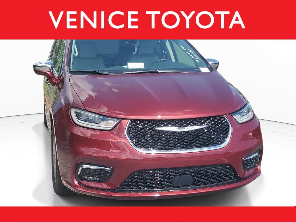 2021 CHRYSLER Pacifica