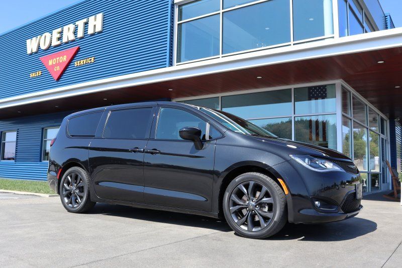 2020 CHRYSLER Pacifica