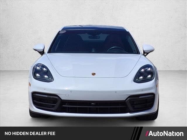 2022 PORSCHE Panamera