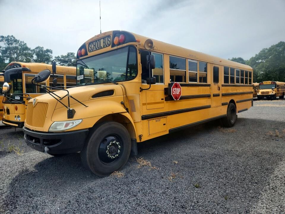 2014 IC BUS PB105