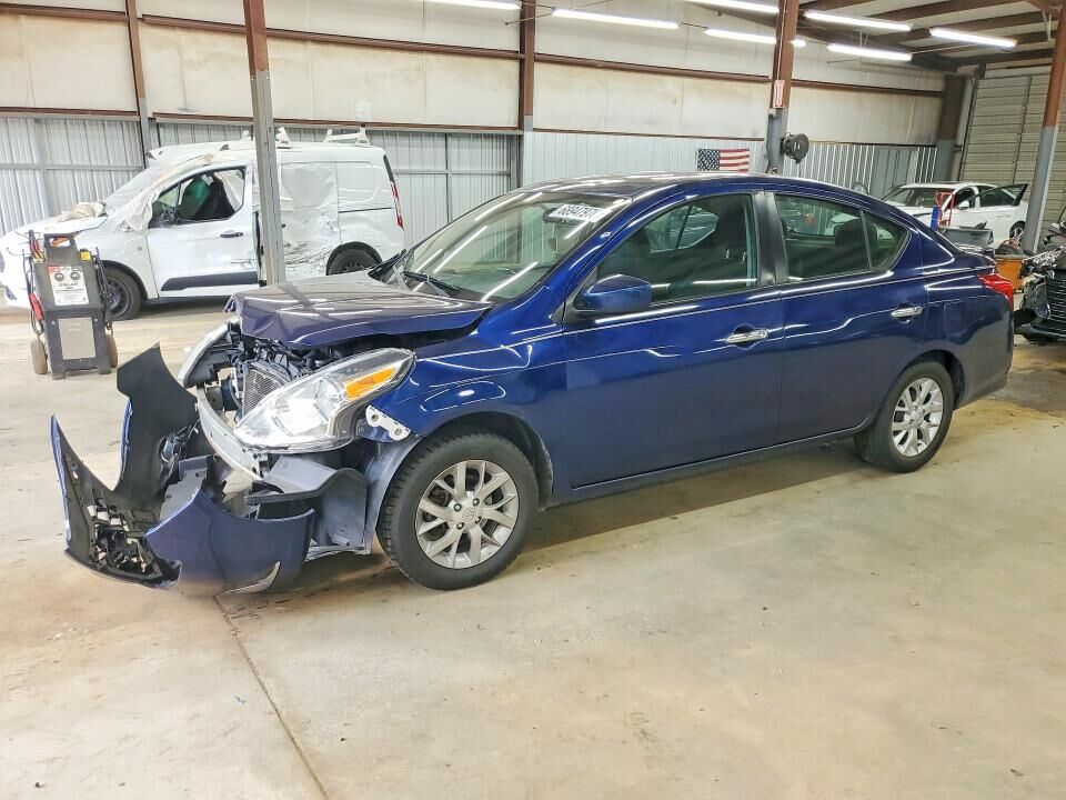 2018 NISSAN Versa
