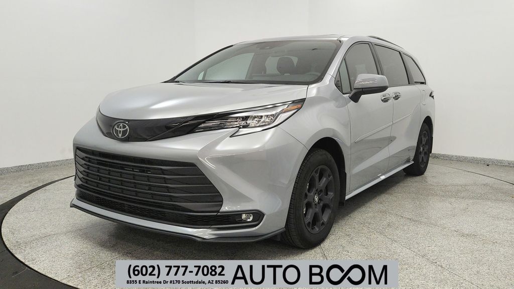 2026 TOYOTA Sienna