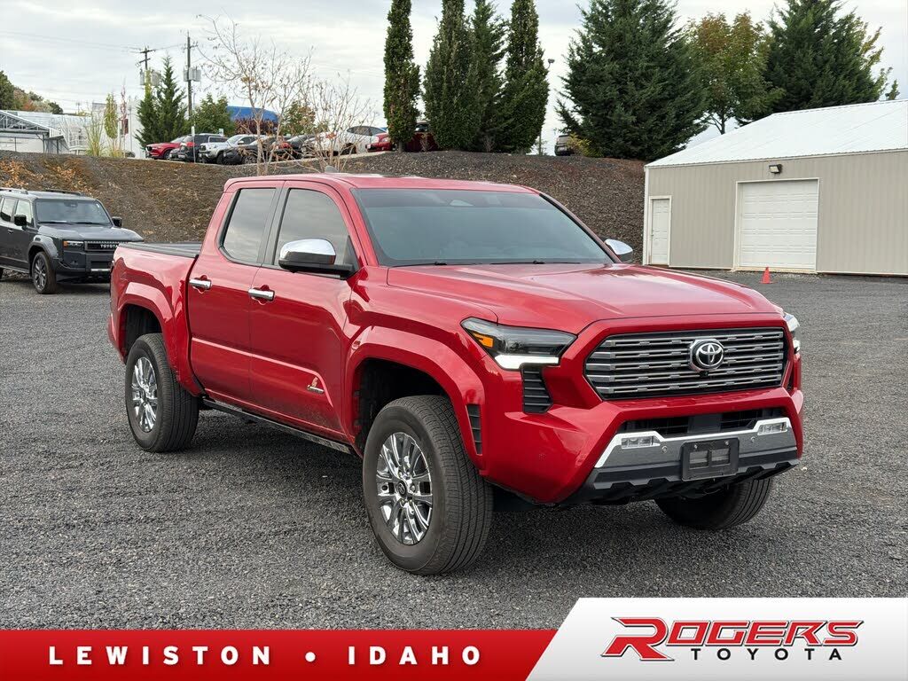 2024 TOYOTA Tacoma