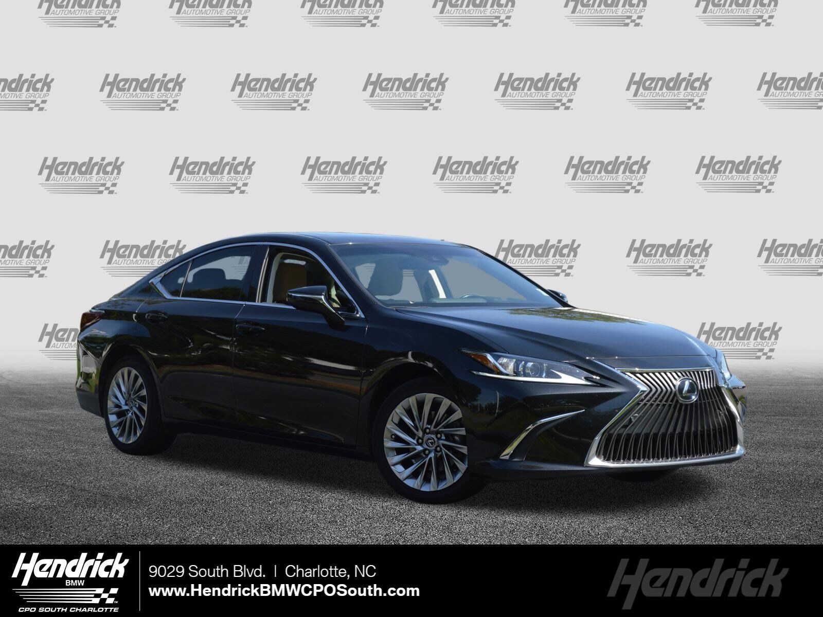 2019 LEXUS ES