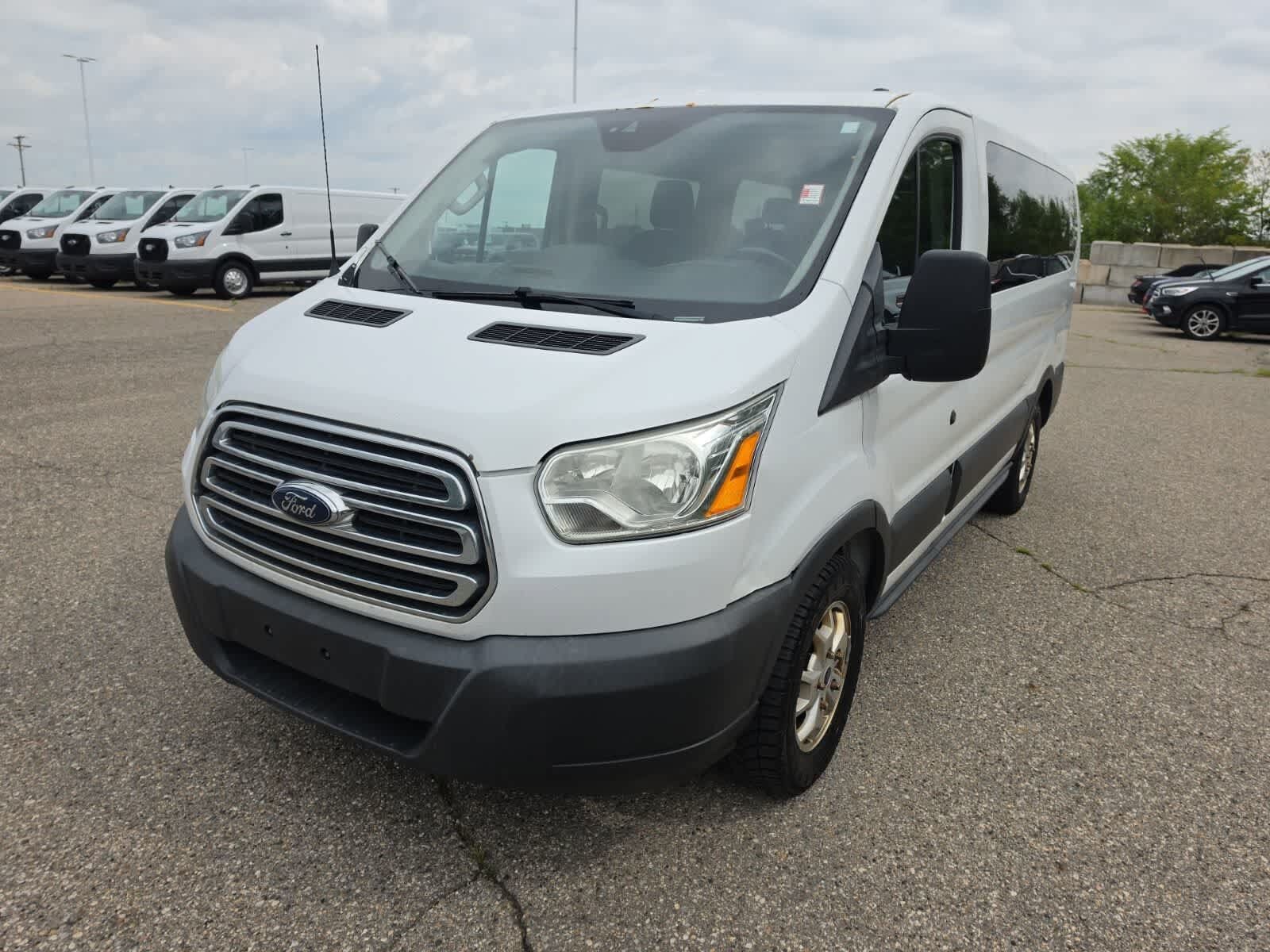 2016 FORD Transit