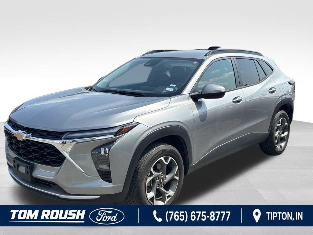 2025 CHEVROLET Trax