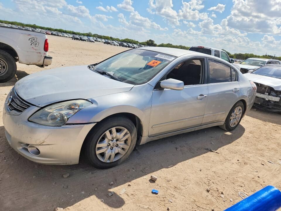 2012 NISSAN Altima