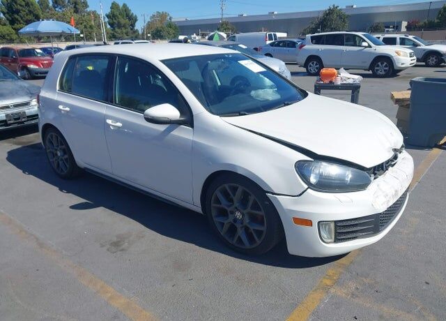 2013 VOLKSWAGEN Golf GTI