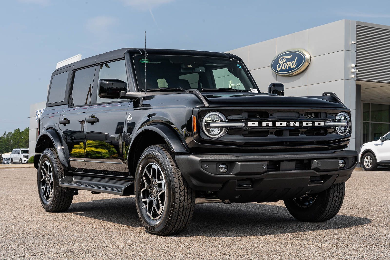 2026 FORD Bronco