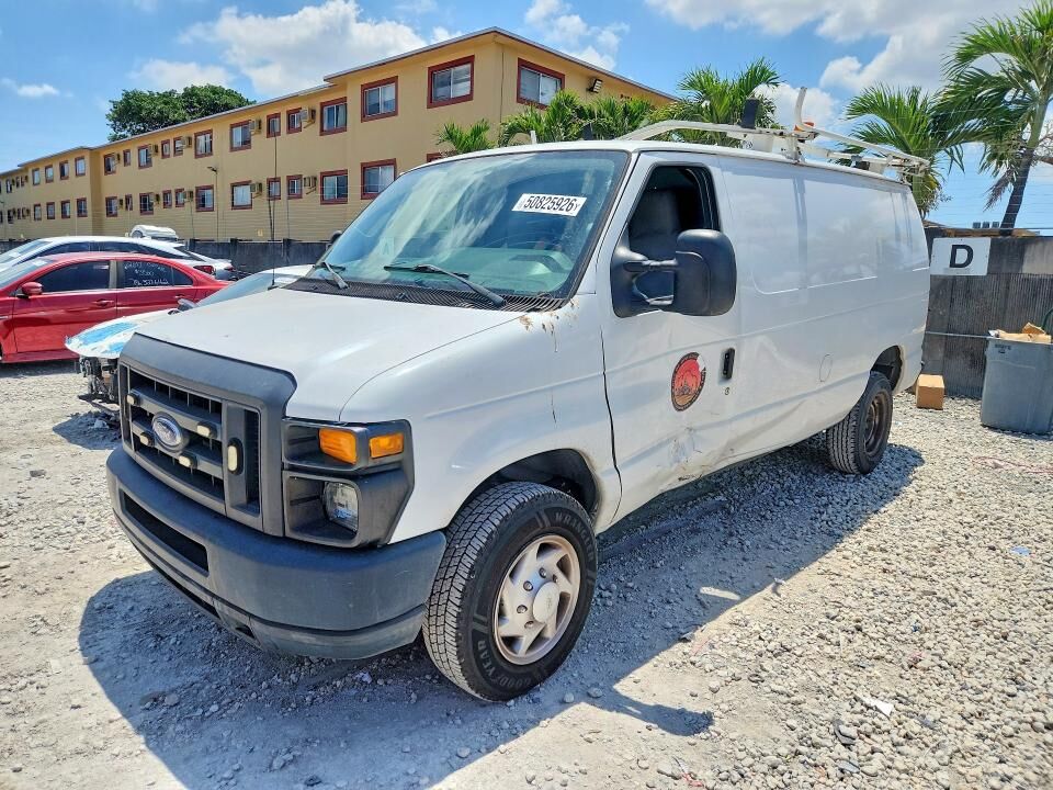 2013 FORD E-250