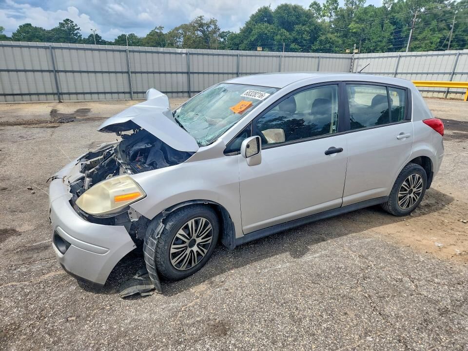2009 NISSAN Versa