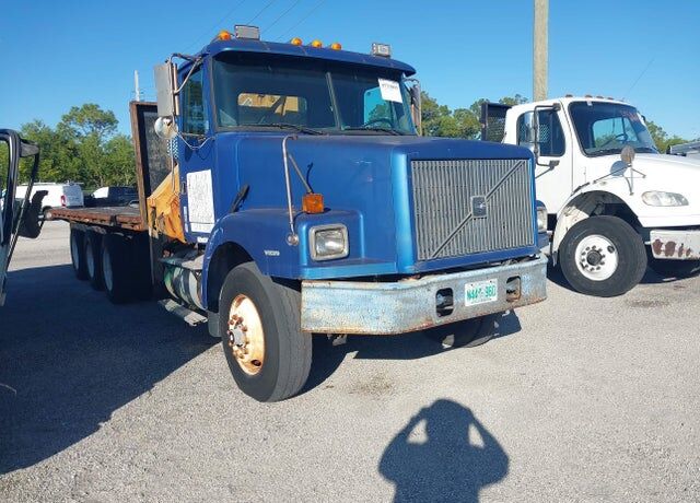 1997 VOLVO TRUCK WG