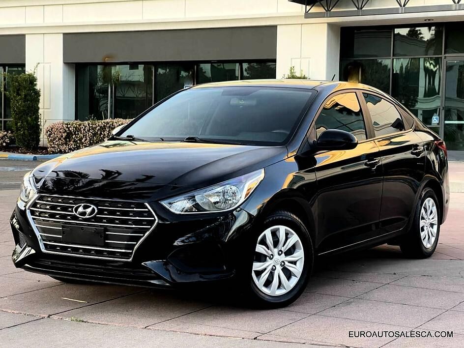 2022 HYUNDAI Accent