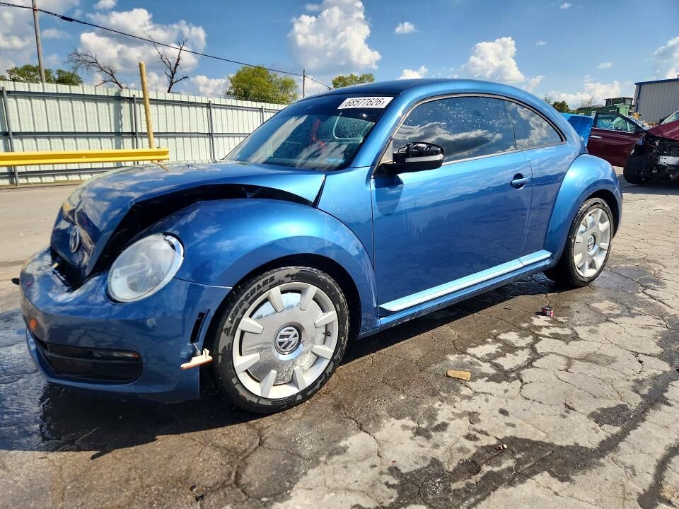 2016 VOLKSWAGEN Beetle