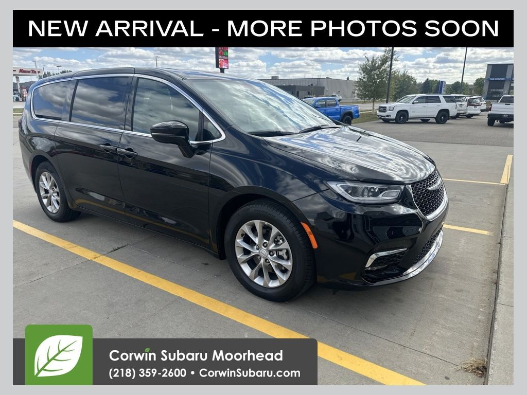 2026 CHRYSLER Pacifica