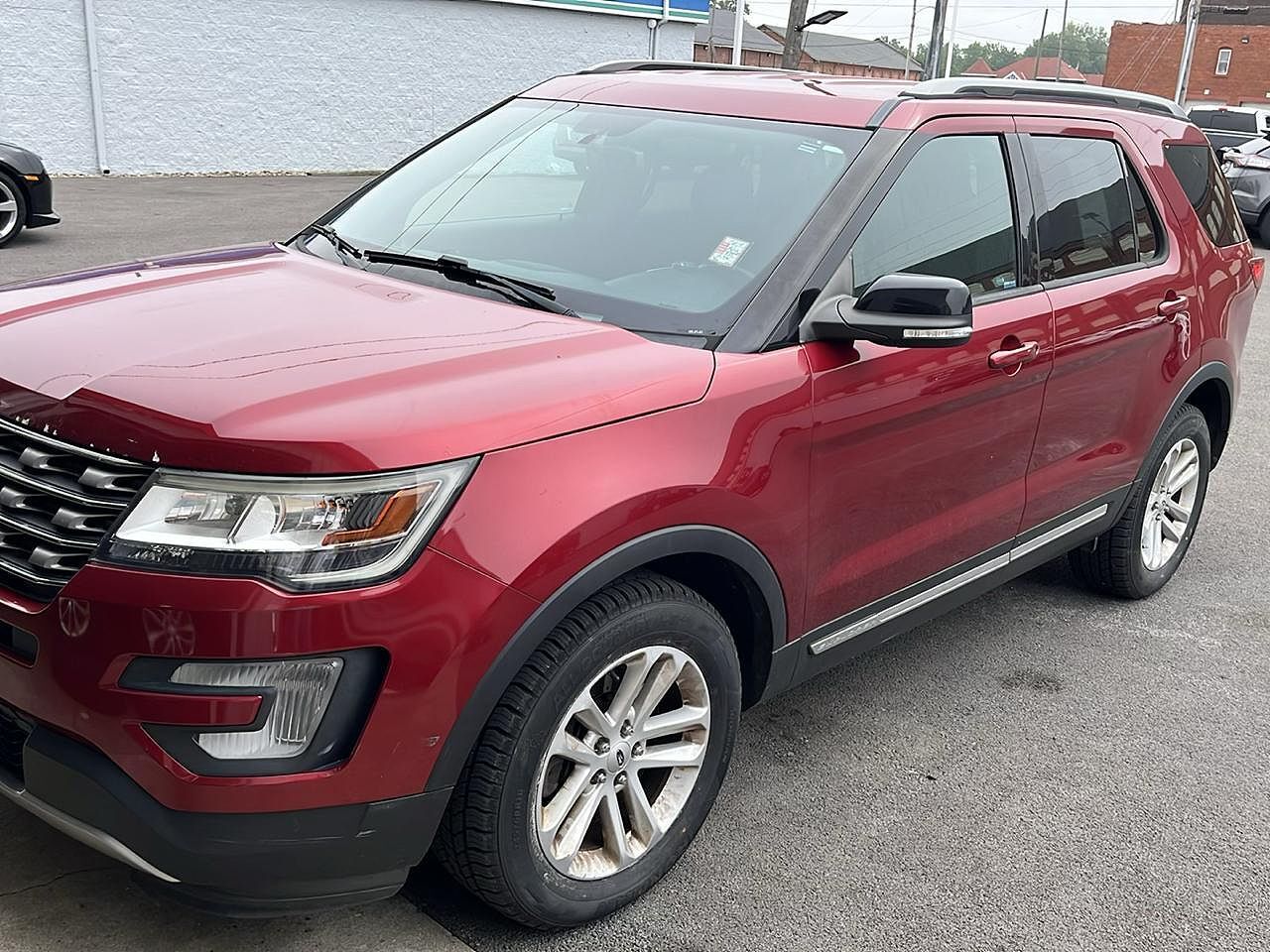 2017 FORD Explorer
