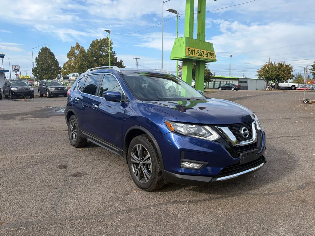 2017 NISSAN Rogue