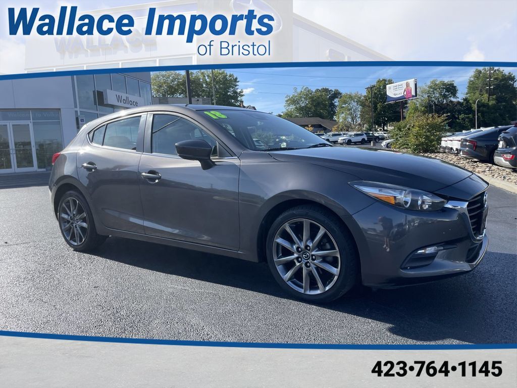 2018 MAZDA Mazda3
