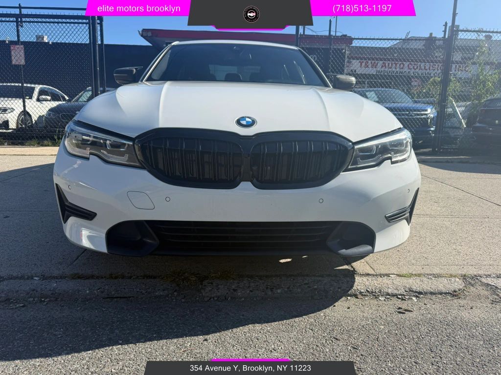 2020 BMW 330i
