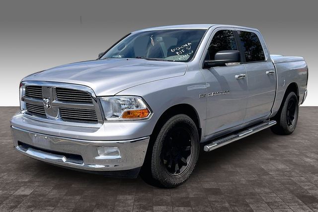 2012 DODGE Ram