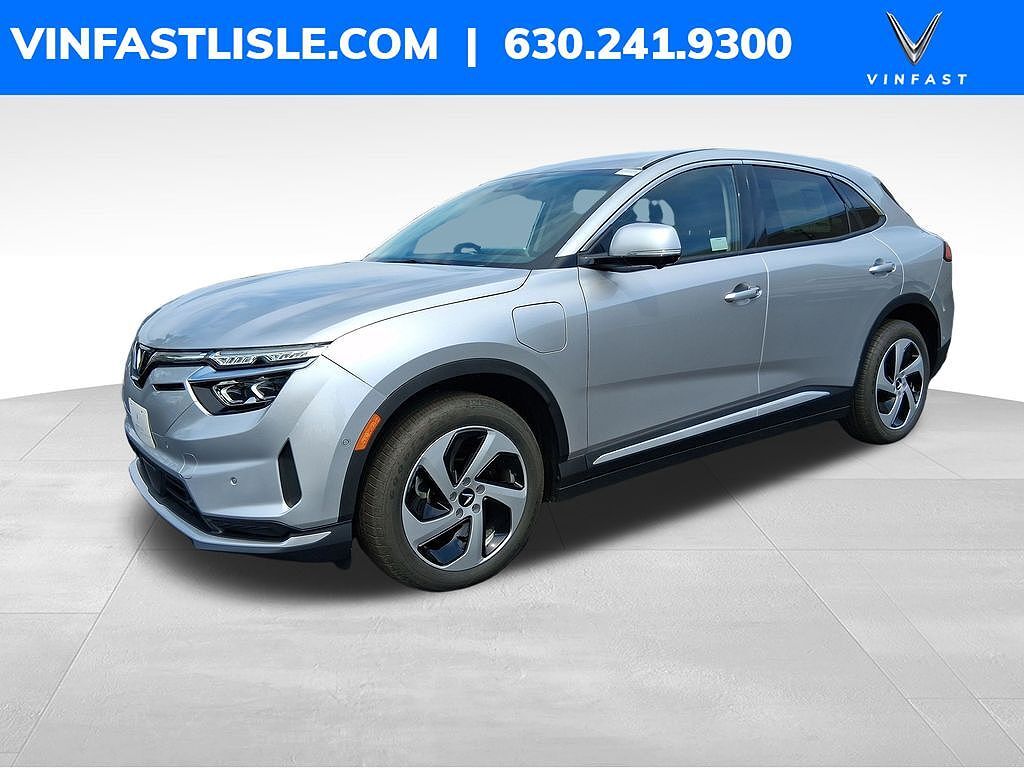 2027 VINFAST VF 8