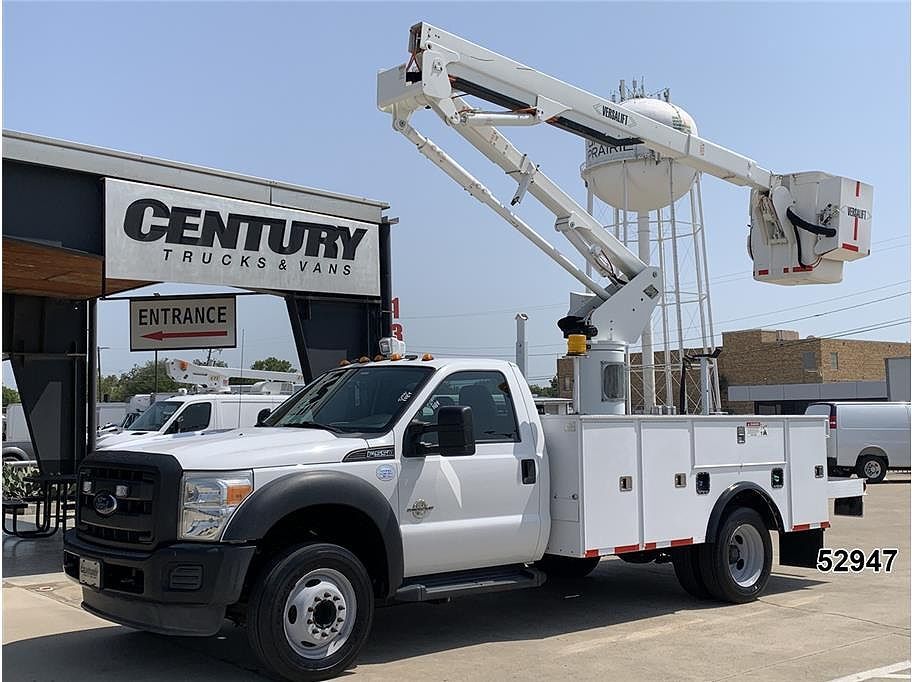 2015 FORD F-550