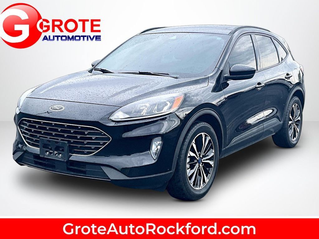 2021 FORD Escape