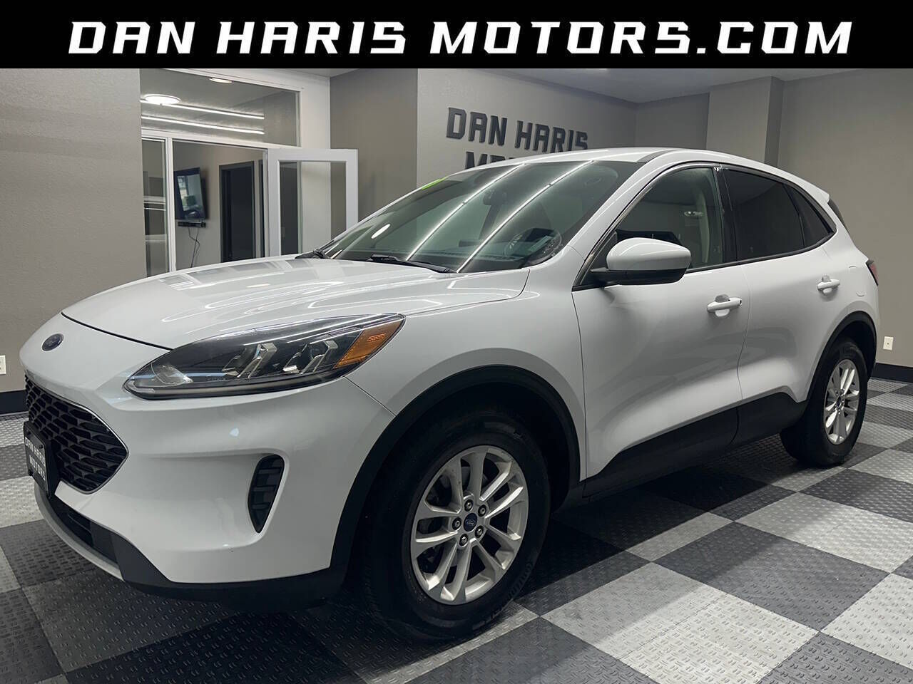 2020 FORD Escape