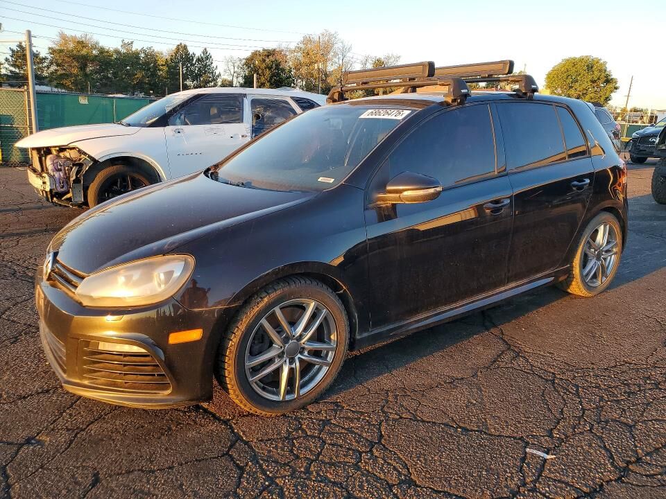 2012 VOLKSWAGEN Golf