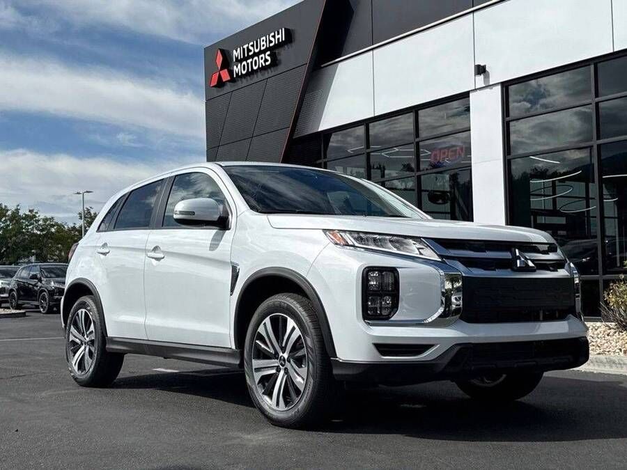 2027 MITSUBISHI Outlander Sport