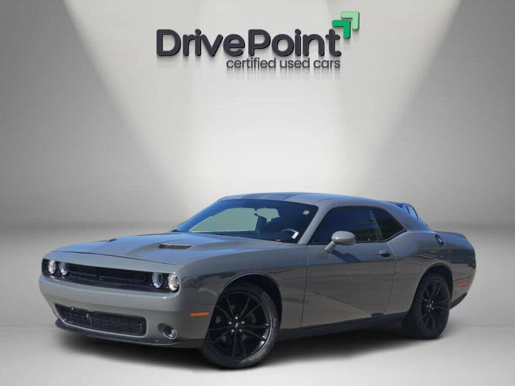2017 DODGE Challenger