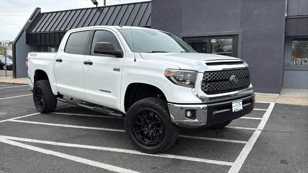 2019 TOYOTA Tundra