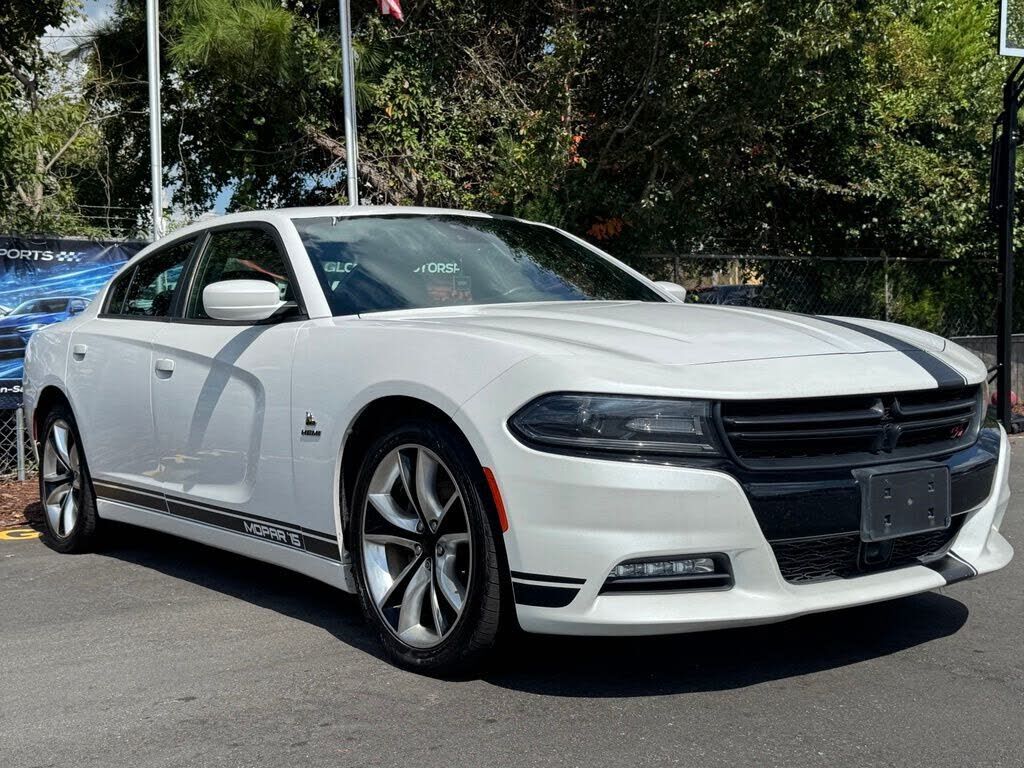 2015 DODGE Charger