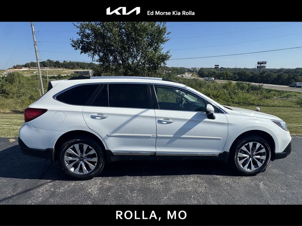 2018 SUBARU Outback
