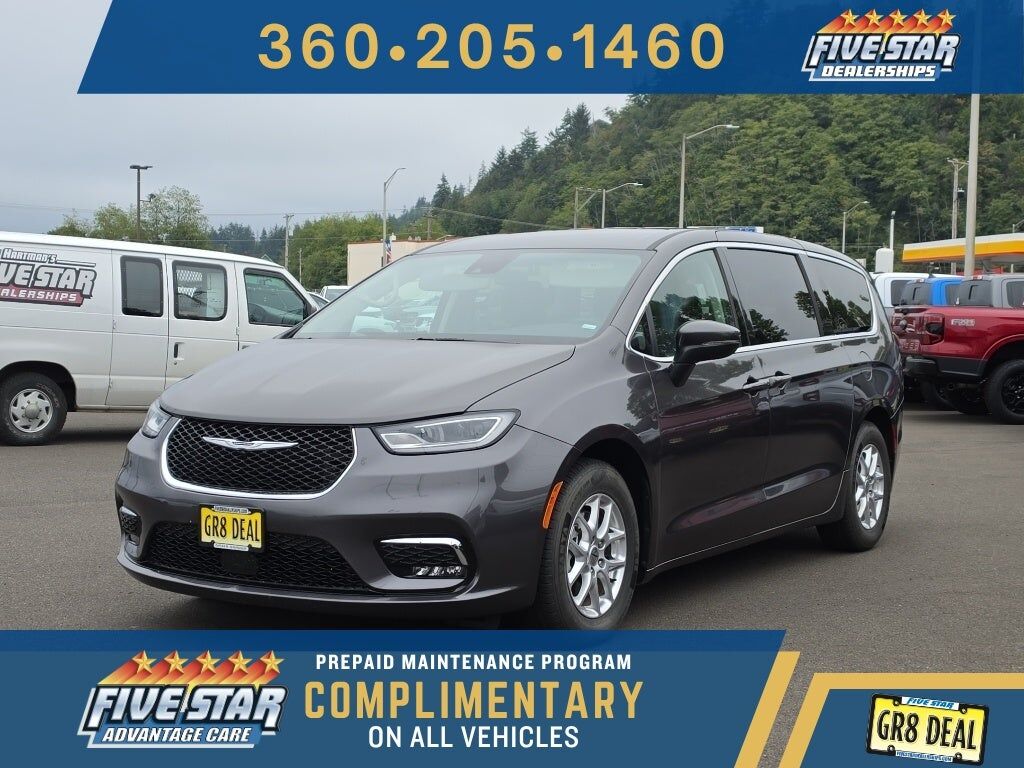 2023 CHRYSLER Pacifica