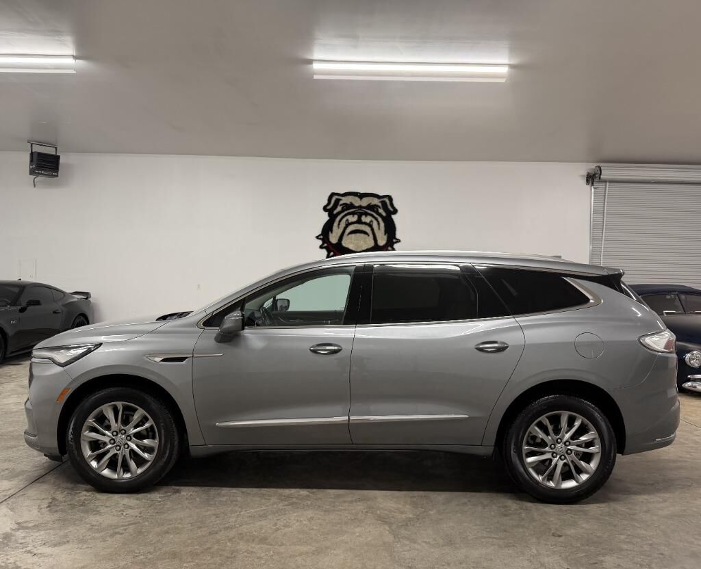 2023 BUICK Enclave