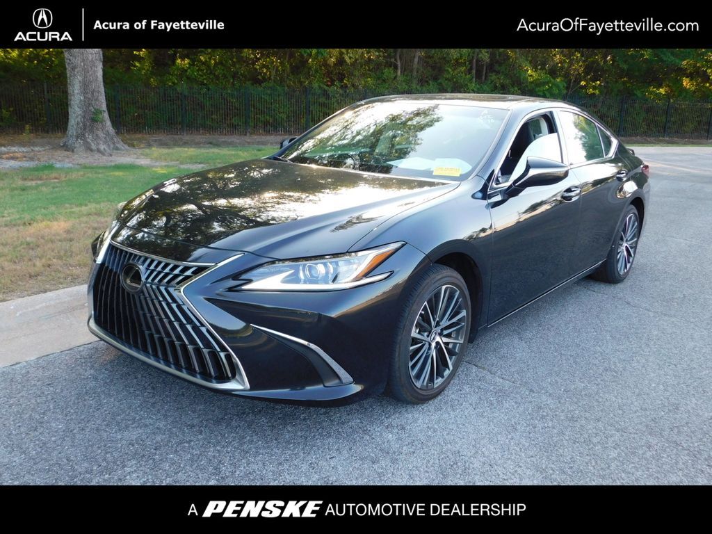 2024 LEXUS ES