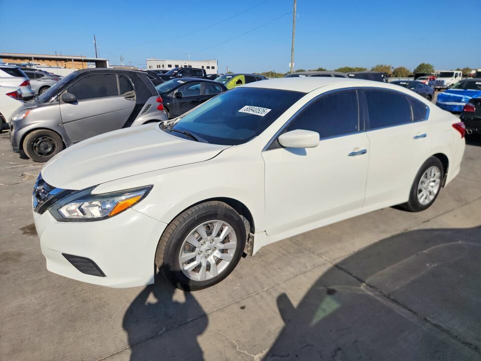 2017 NISSAN Altima