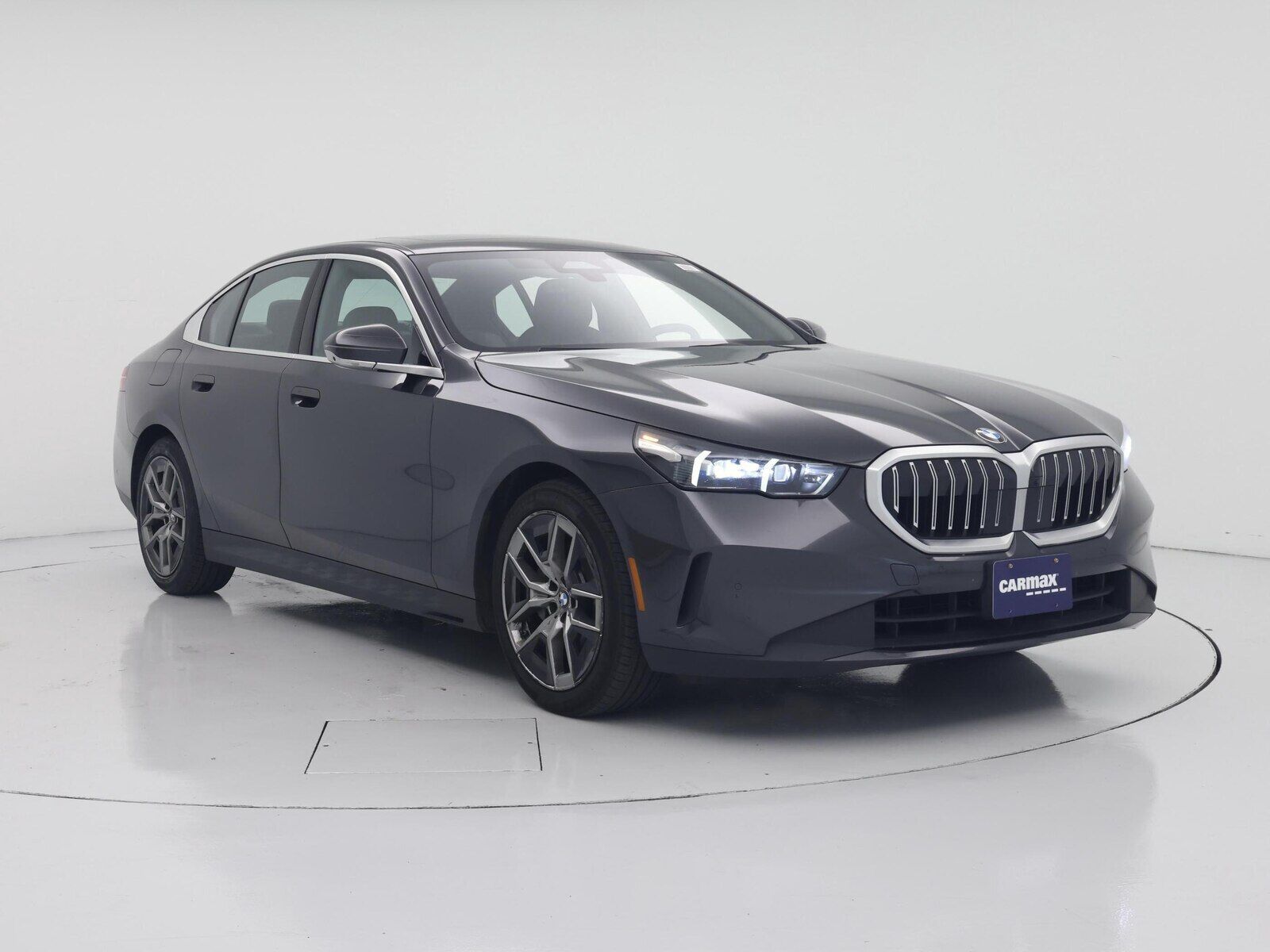 2026 BMW 530i