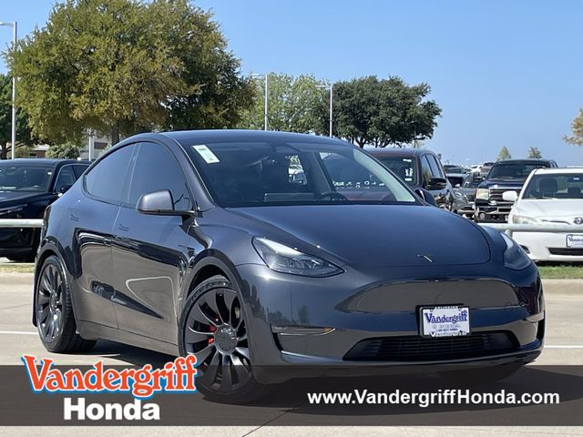 2024 TESLA Model Y