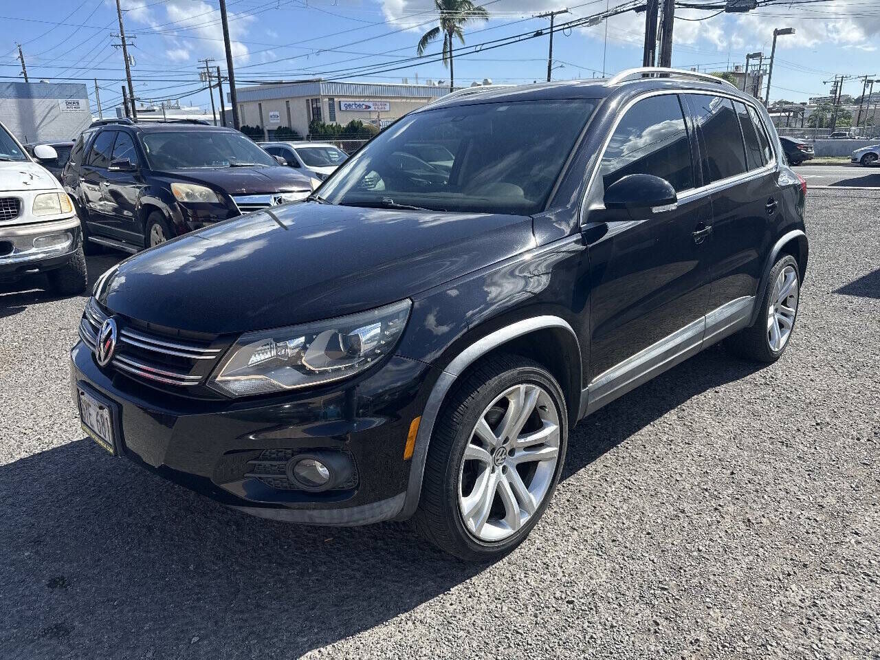 2013 VOLKSWAGEN Tiguan