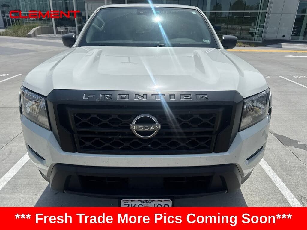 2022 NISSAN Frontier