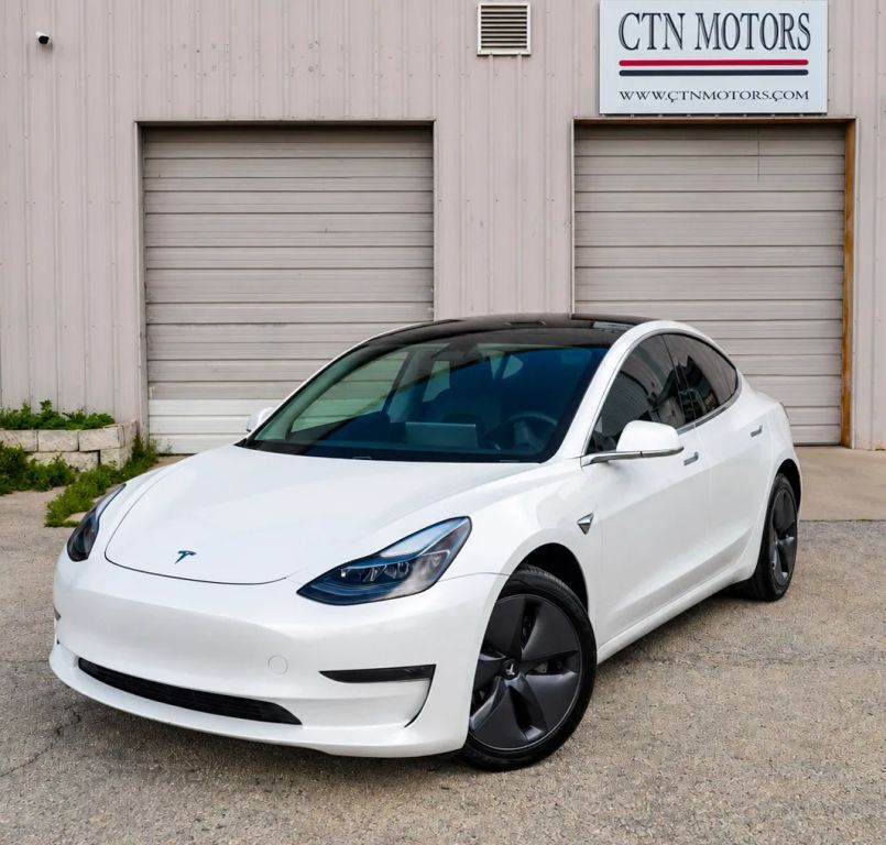 2020 TESLA Model 3