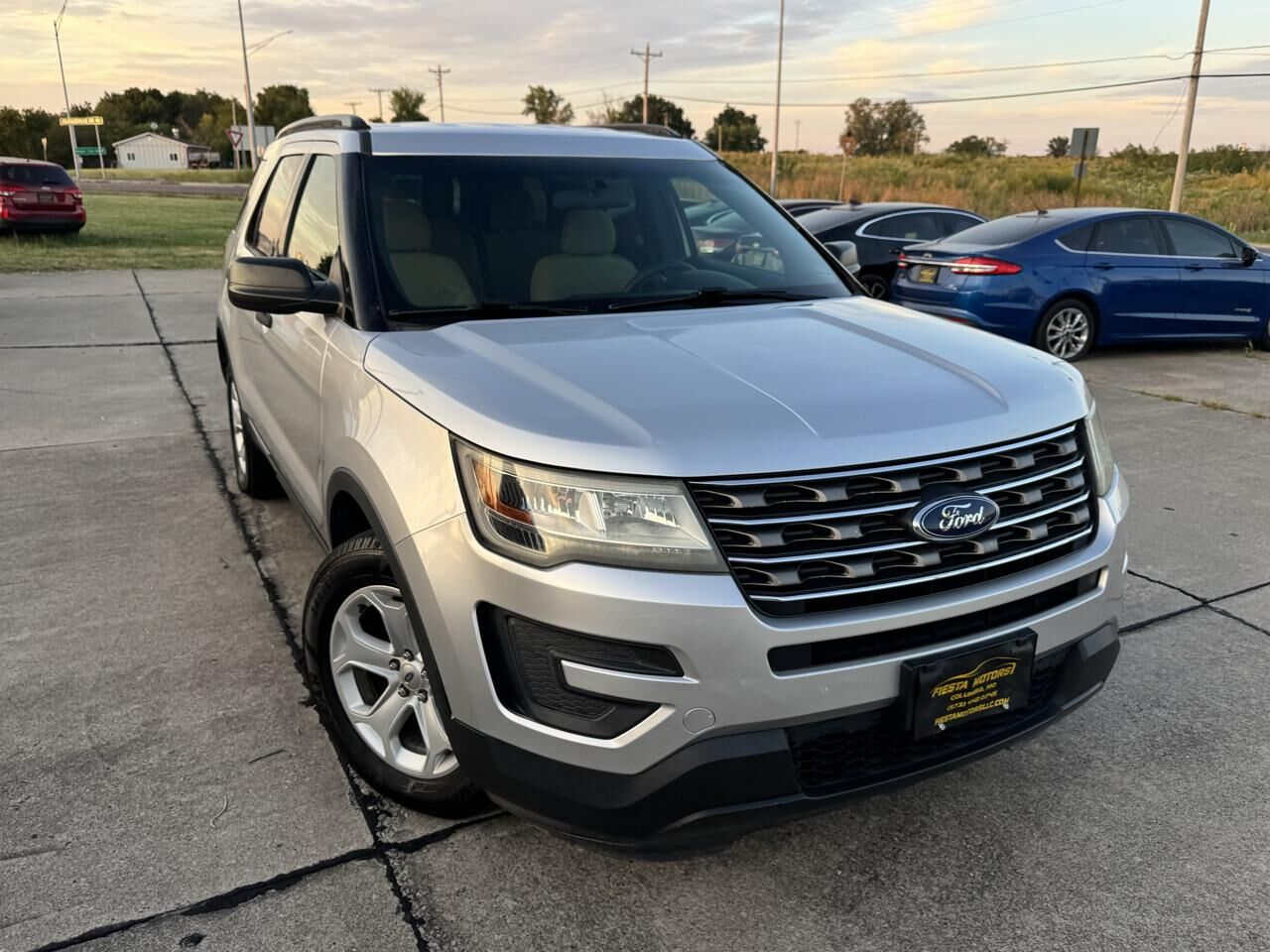 2016 FORD Explorer
